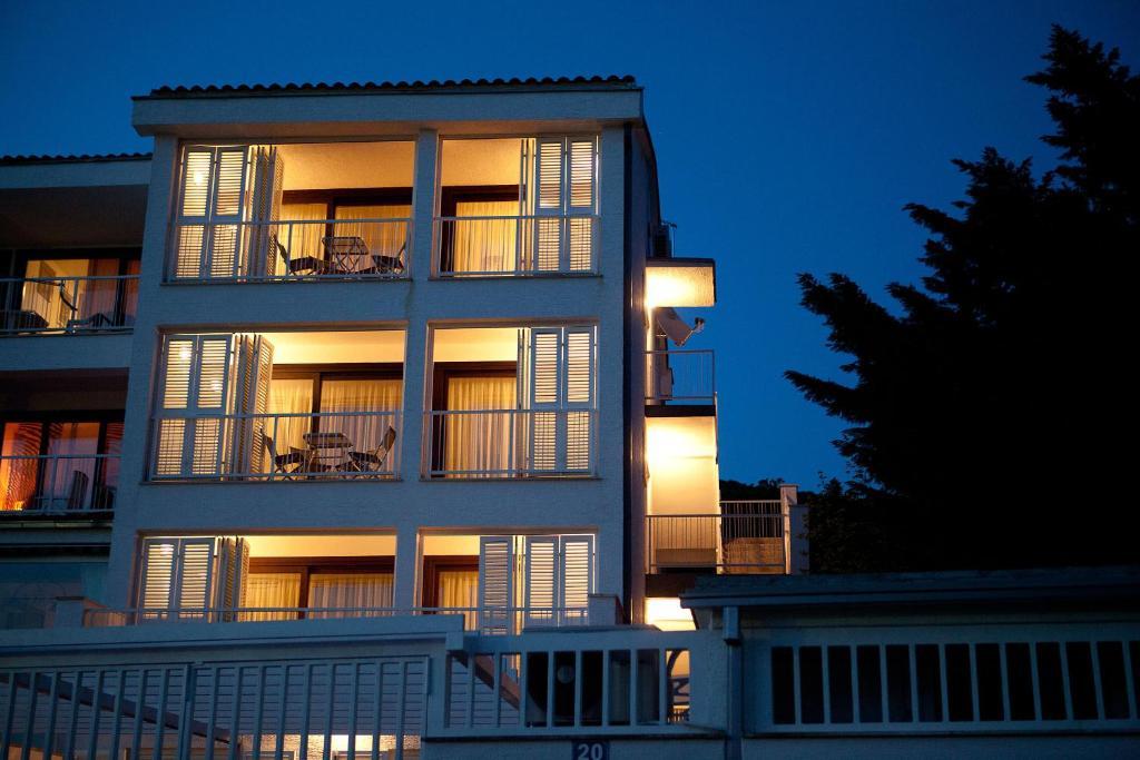 Apartments Casa Bianca تْسْغيكفانِتْسا المظهر الخارجي الصورة